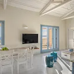 Urania Luxury *