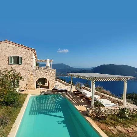 Urania Luxury