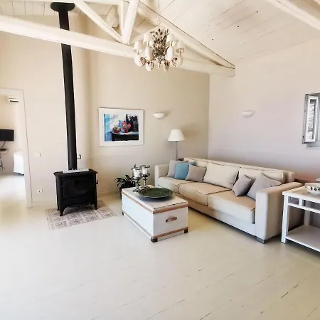 Urania Luxury Villa Vassiliki