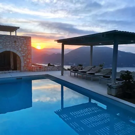 Villa Urania Luxury Vassiliki