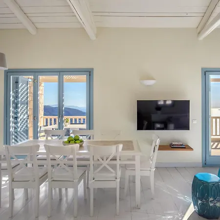 Βίλα Urania Luxury *