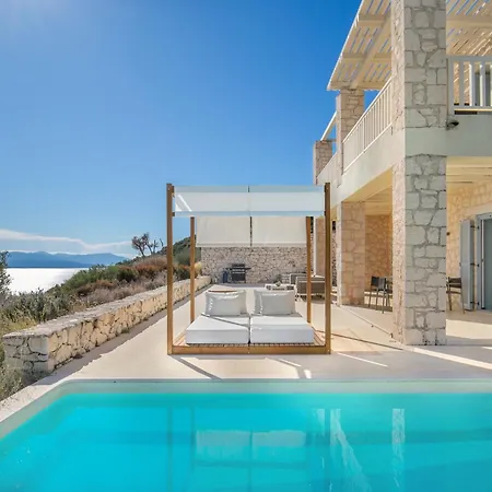 Urania Luxury Βίλα Βασιλική