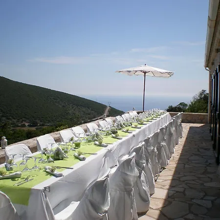 Βίλα Urania Luxury